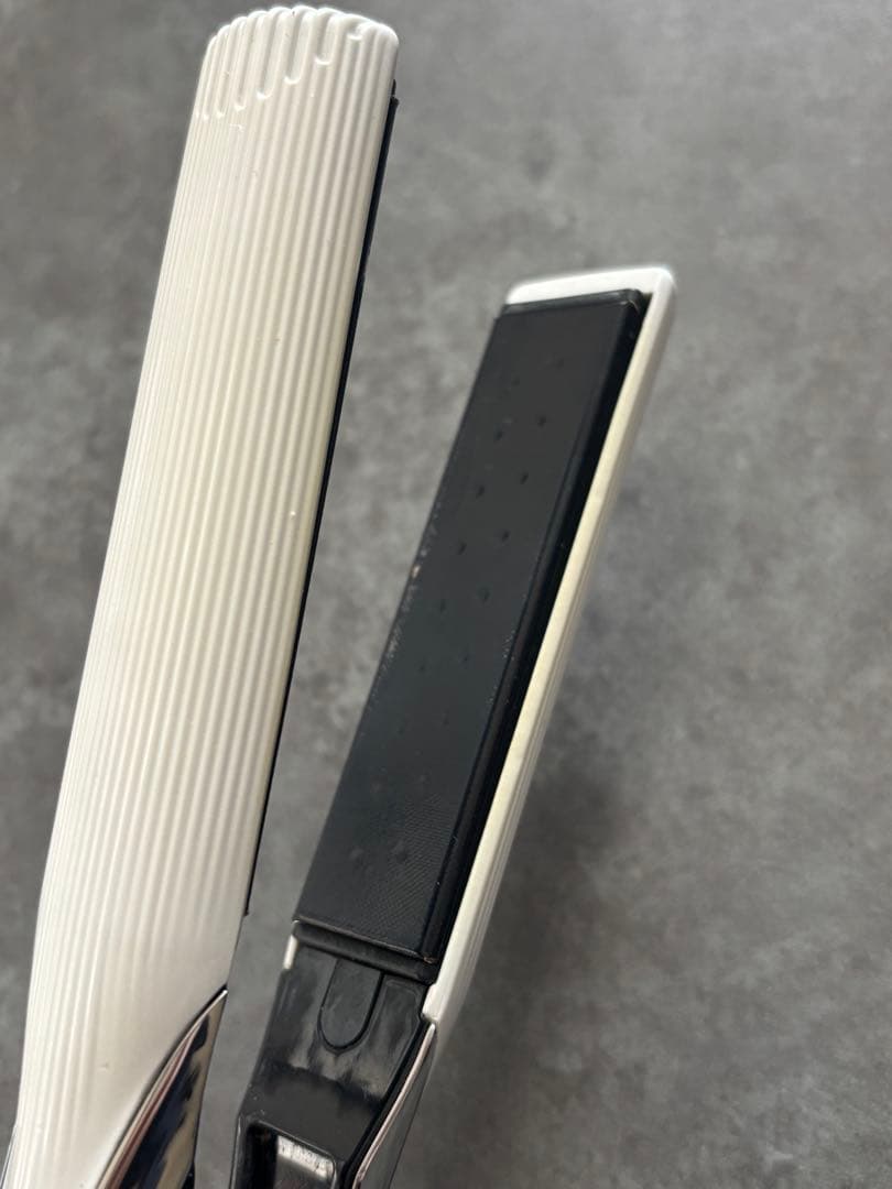 【⭐️箱不要¥500割引】MTG リファ　ReFaストレートヘアアイロン