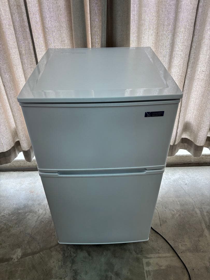 【比較的キレイ‼️】YAMADA ノンフロン冷凍冷蔵庫　YRZ-C09G1