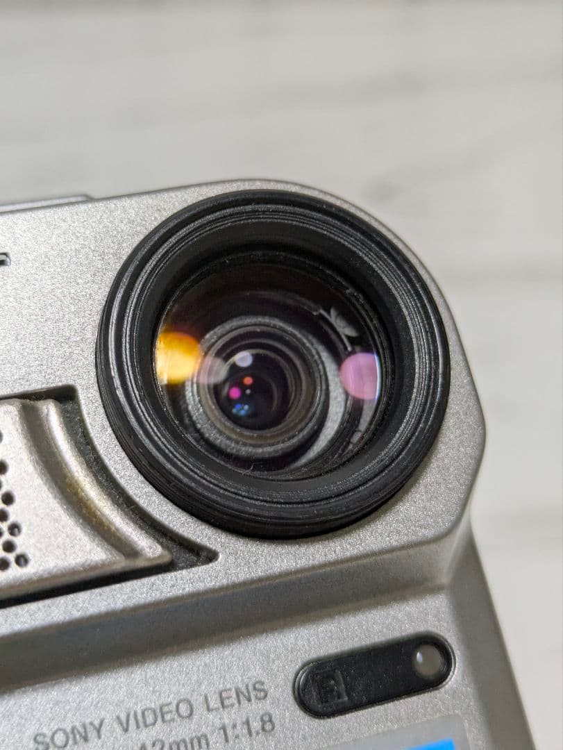 SONY　DCR-SC100　MiniDV対応