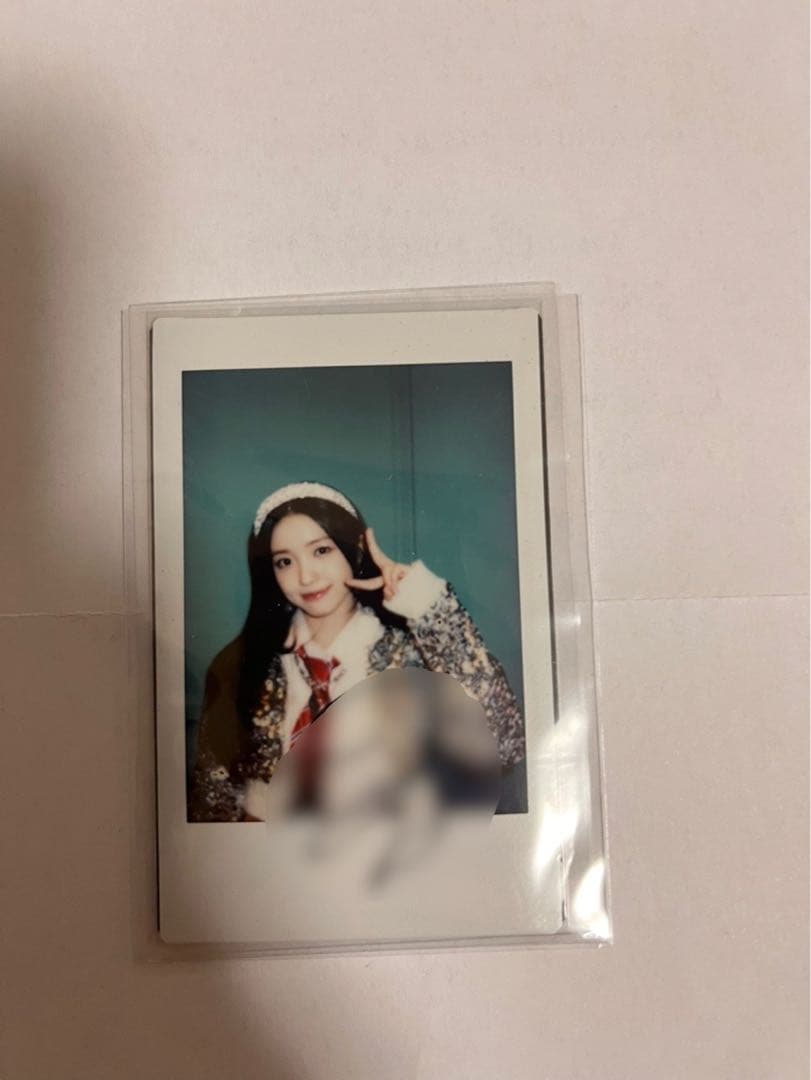 MADEIN YESEO サイン入りチェキ ポラロイド