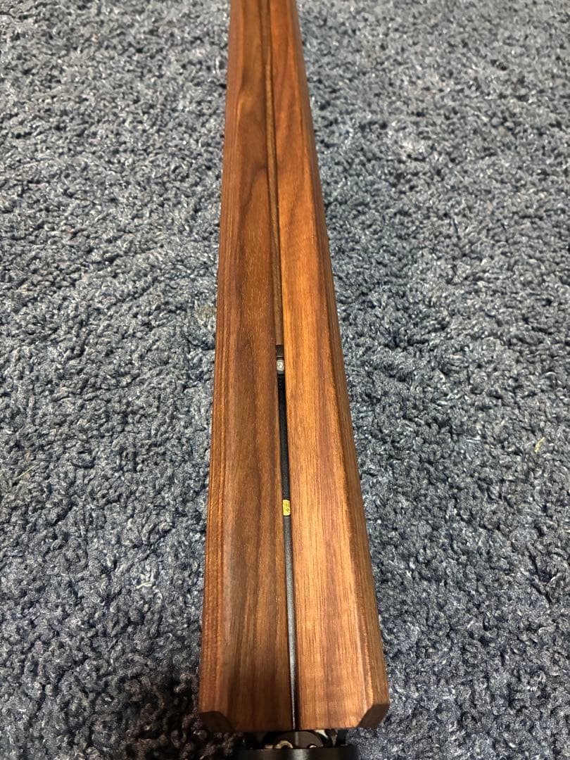 クローンウォールナット木製三脚