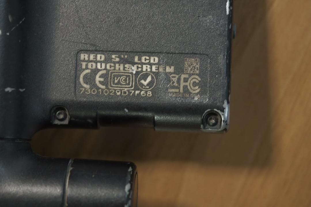 業務用カメラRED DSMC1(EPICなど)用モニター RED PRO 5.0