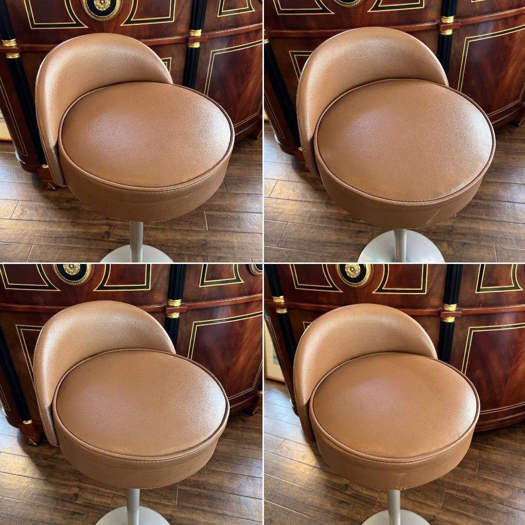 k839 小さな背もたれのついたカウンターチェア 4脚セット 回転 座面高78㎝