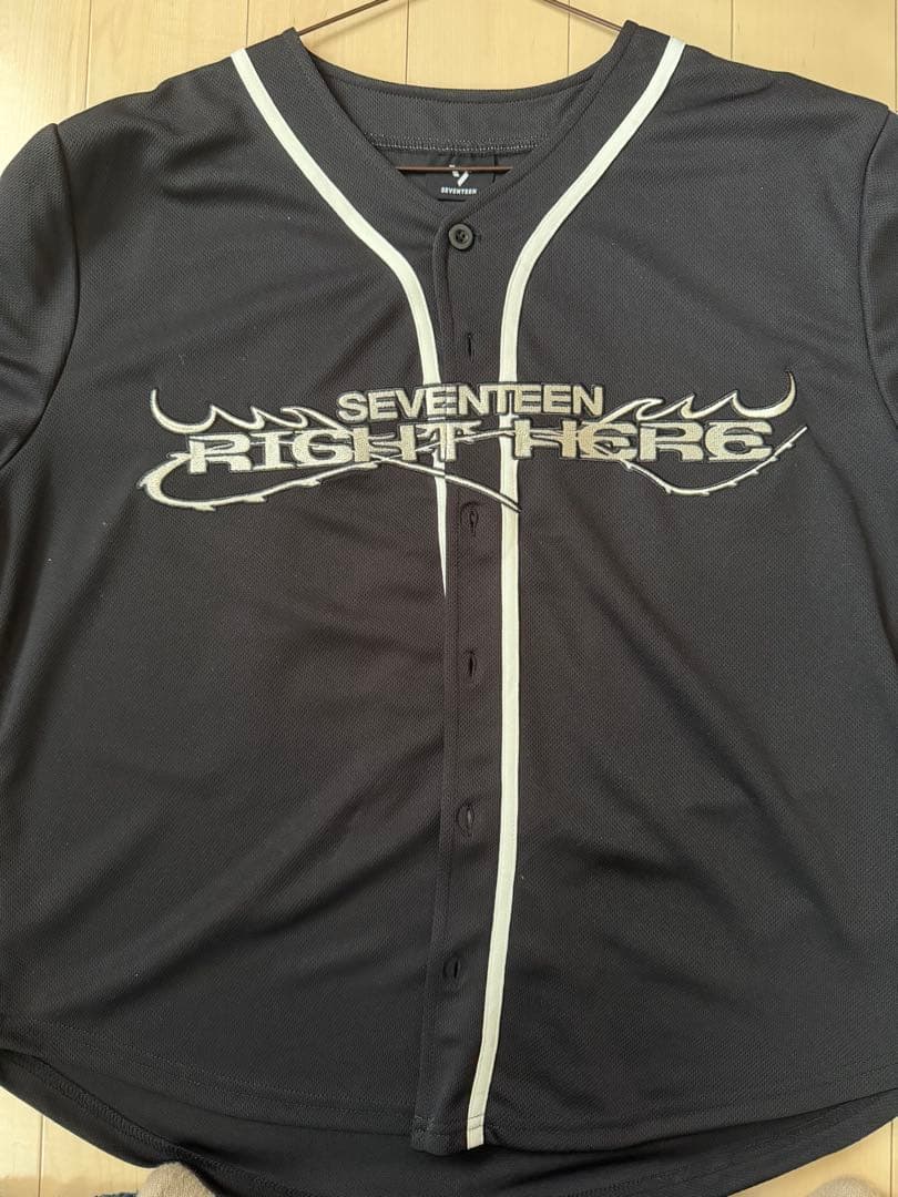 SEVENTEEN ジョシュア right here ユニフォームシャツ