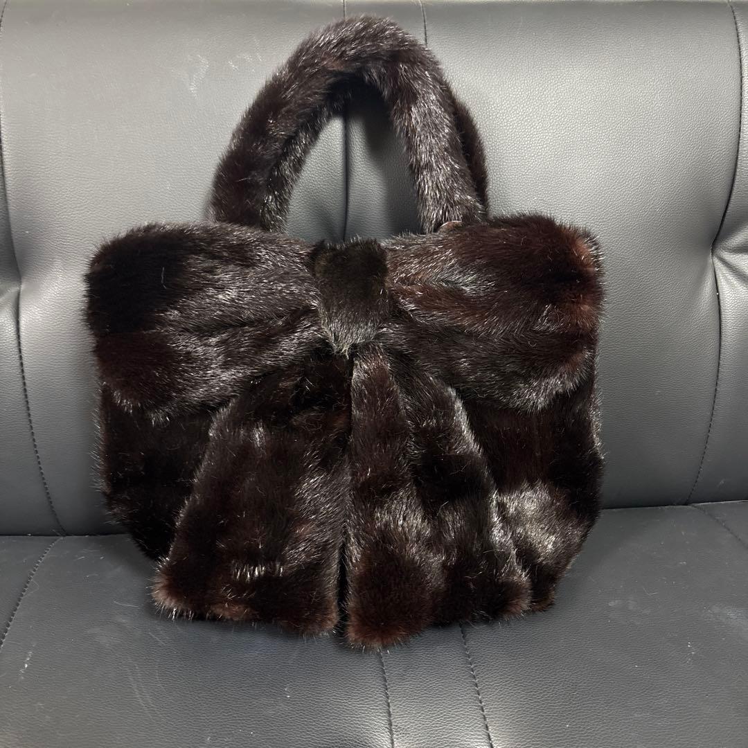 新品❣️ラス1❣️高級ミンクリボン付きトートバッグ❣️定番ブラック❣️