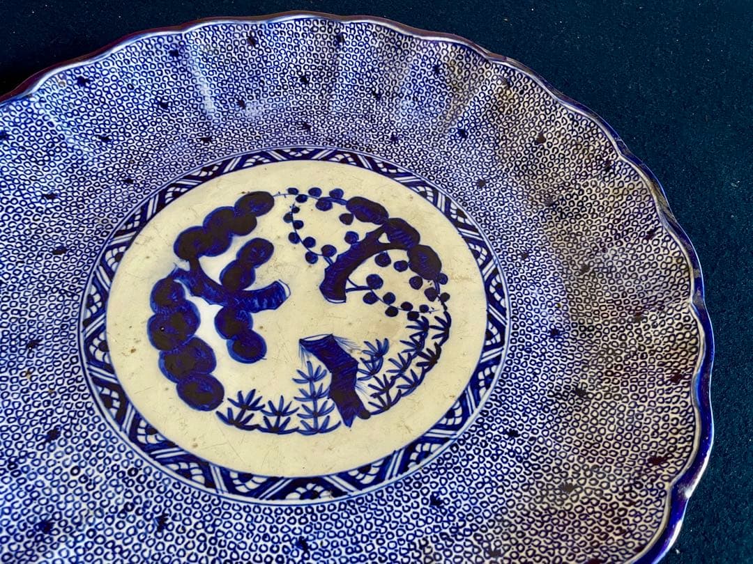 『母』 古伊万里 染付 印判 みじん唐草 尺4寸 大皿 （708D②）