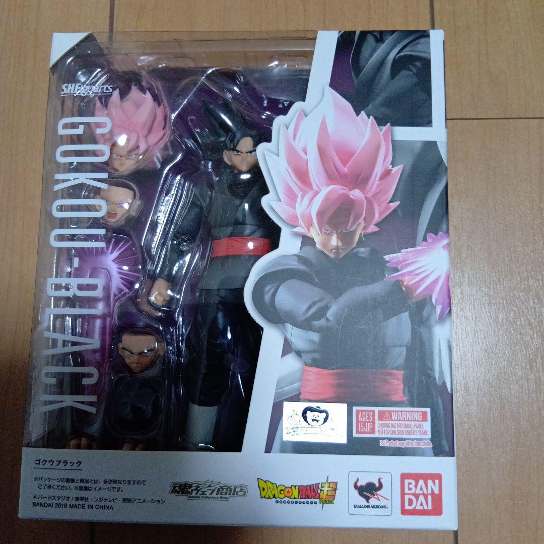 Shフィギュアゴクウブラック、スーパーサイヤ人ロゼ２体セット