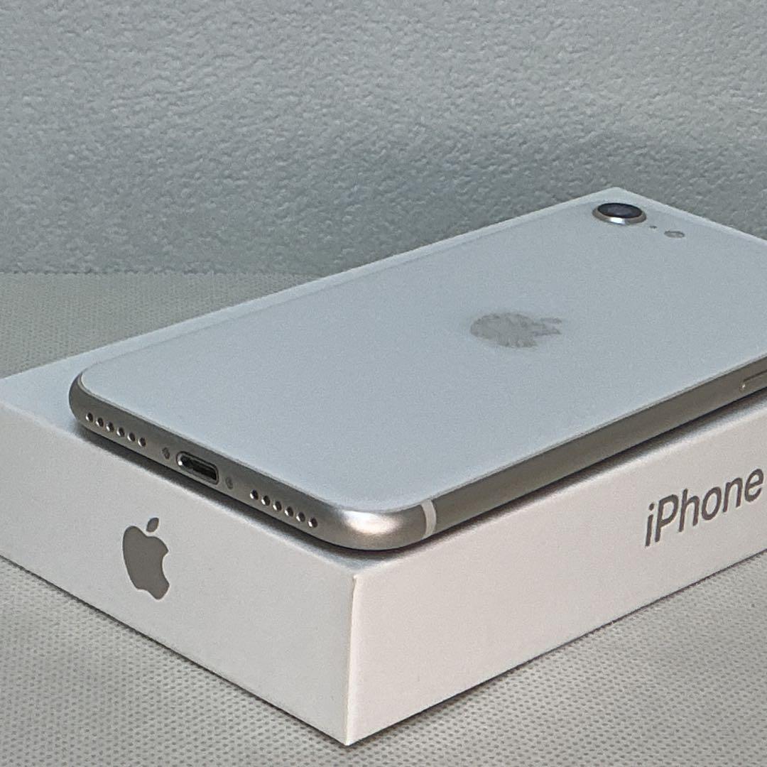 【美品】iPhoneSE3 128GB 新品大容量バッテリー　SIMフリー
