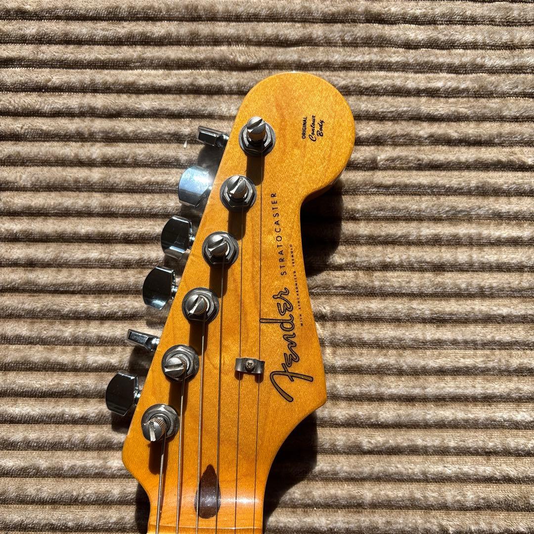 Fender Stratocaster サンバースト ギター