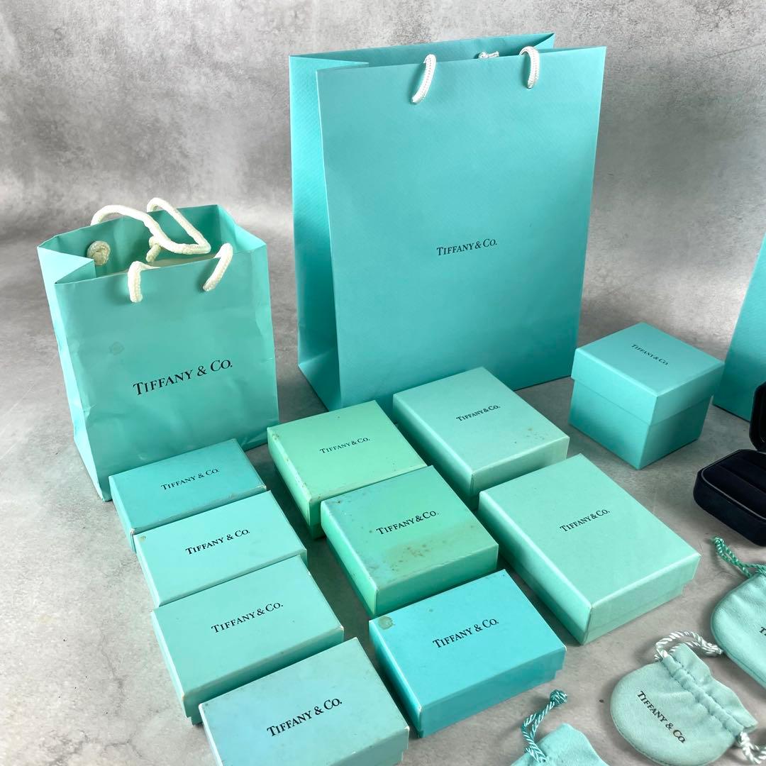 ティファニー　箱　袋