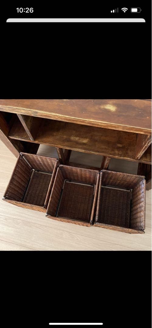 アンティーク。しっかりとした重量感のある一生物の棚です。テレビ台　収納台リビング