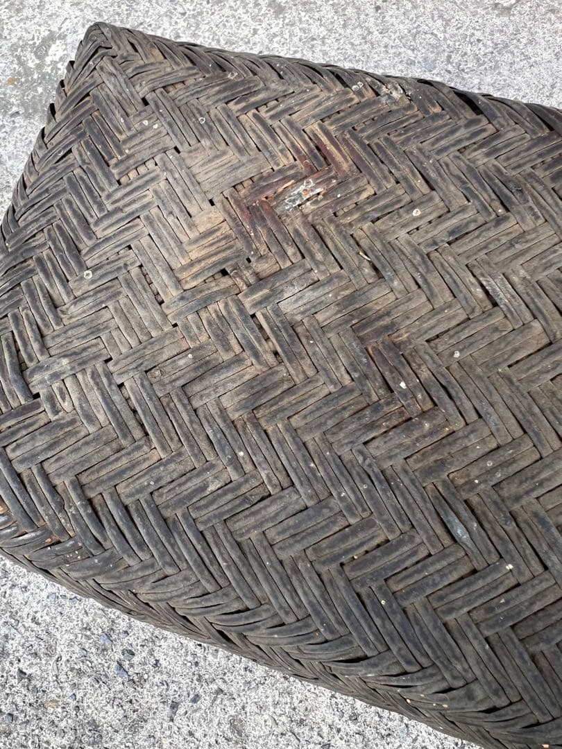 行李 茶箱 弁当箱 文箱 古道具 竹籠 竹かご すず竹 蓋物 古民具 飴色 2