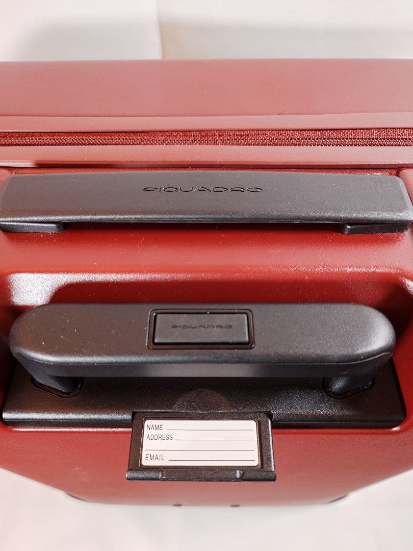 【新品・未使用】PIQUADRO キャリーケース