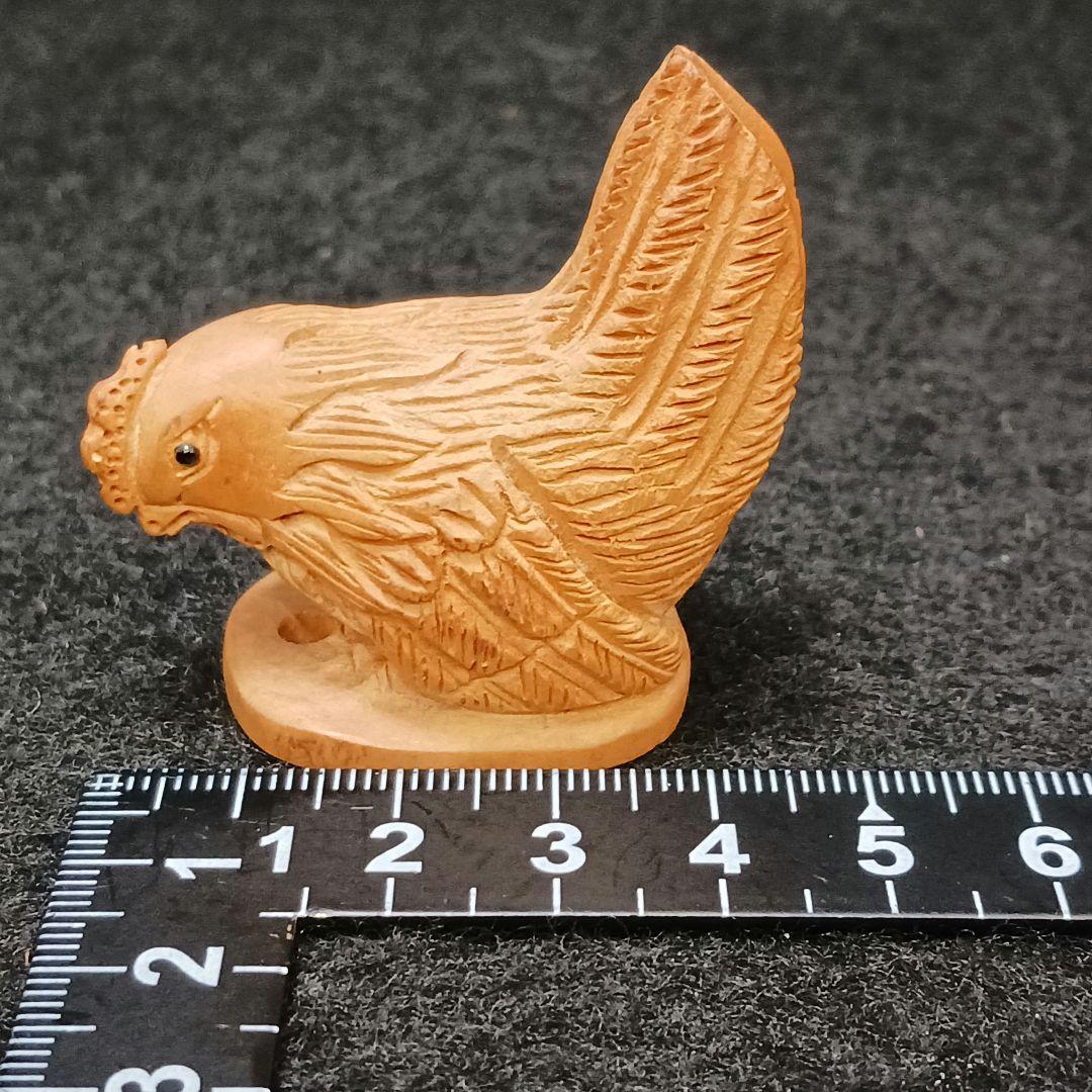 時代物 吉川造 木彫り鶏根付 提物　ひ