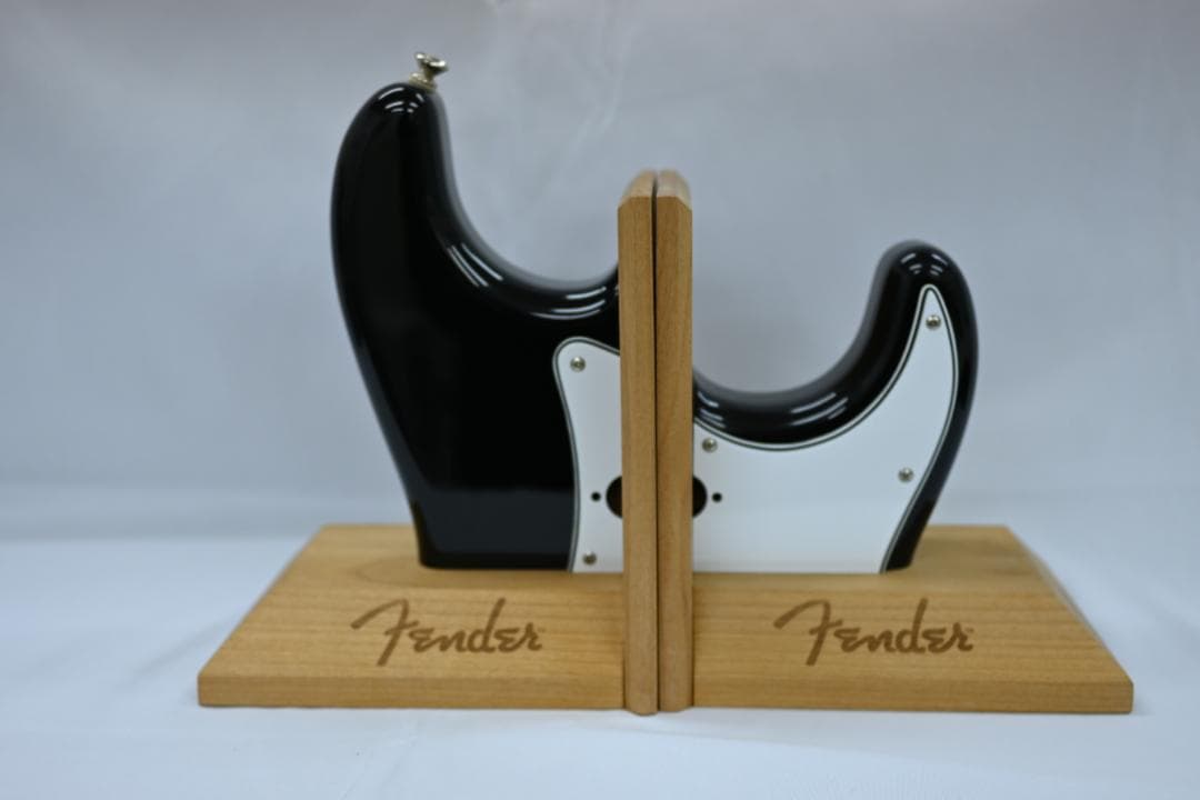☆新品限定色 ☆FENDER BOOKENDS フェンダーブックエンドBLACK