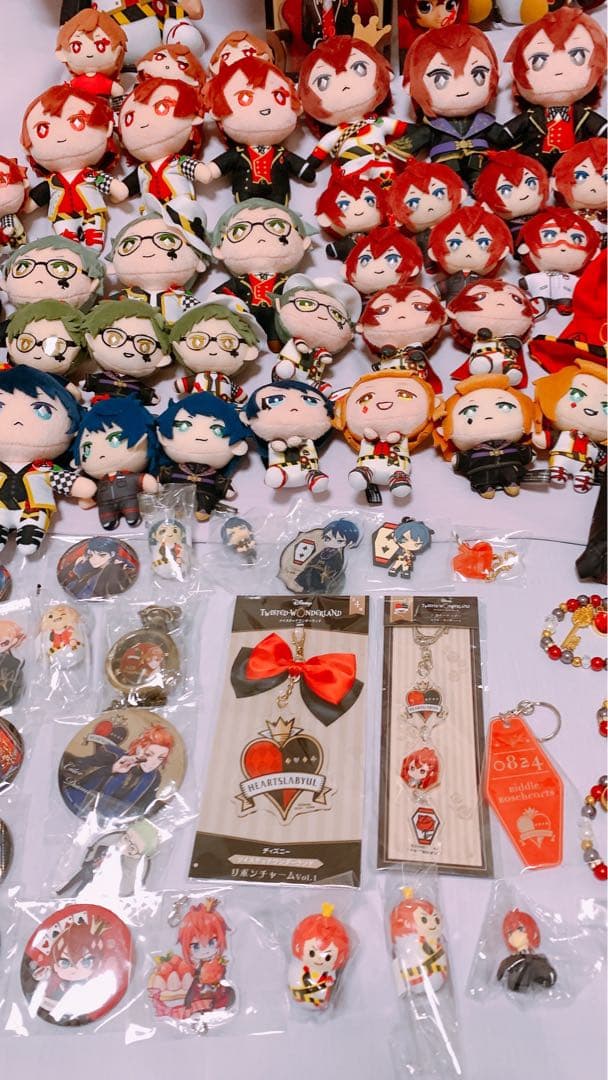 ツイステッドワンダーランド　ハーツラビュル　まとめ売り　ぬいぐるみ