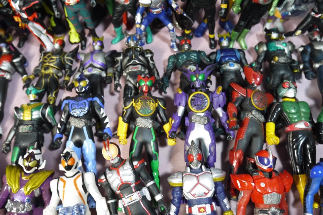 ライダーヒーローシリーズ　ビッグサイズソフビ　フィギュアなど　97体セット