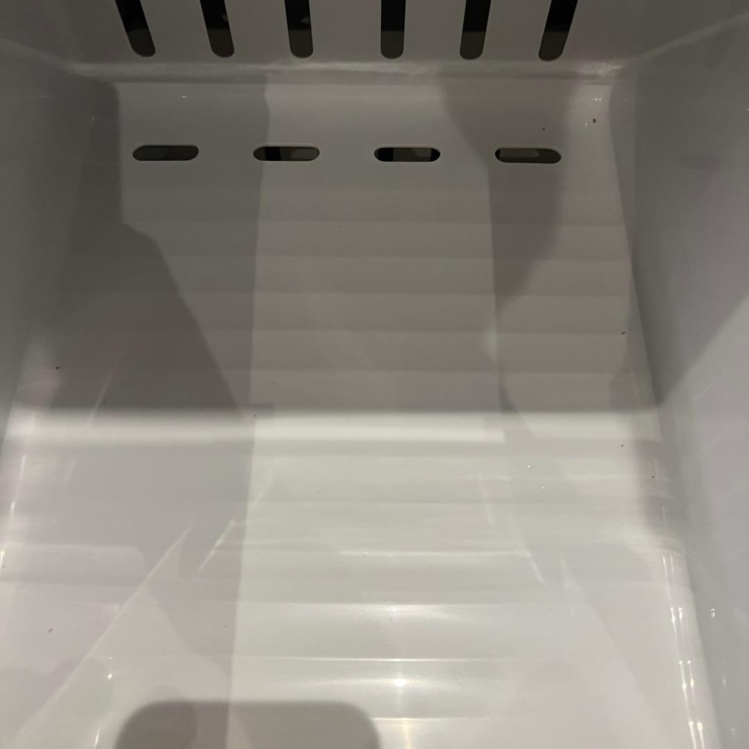 アイリスオーヤマ 冷凍庫 動 KUSN-8B-W 2024年製 80L ホワイト