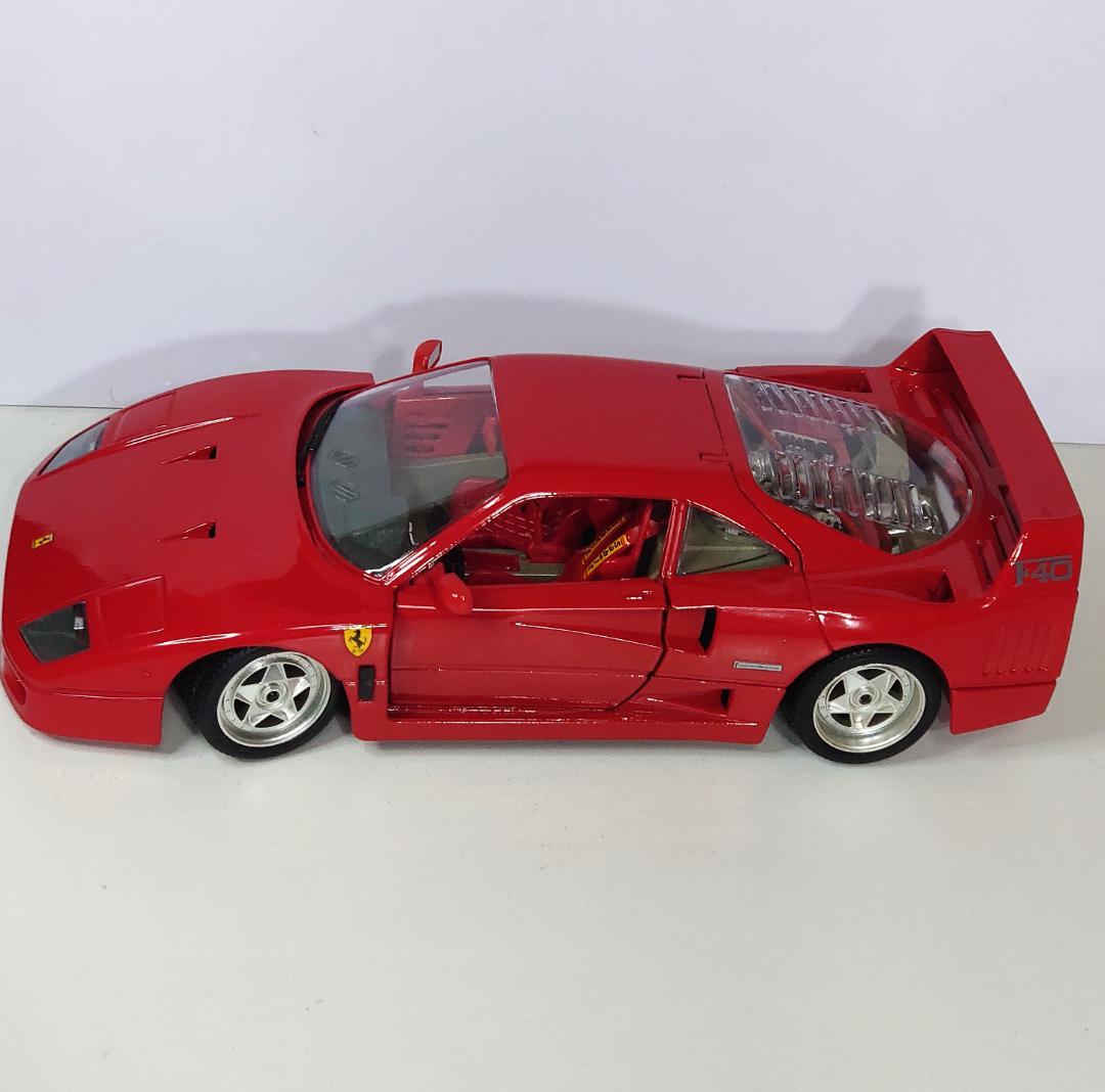 bburago　フェラーリ　F40　1/18　ゴールドコレクション