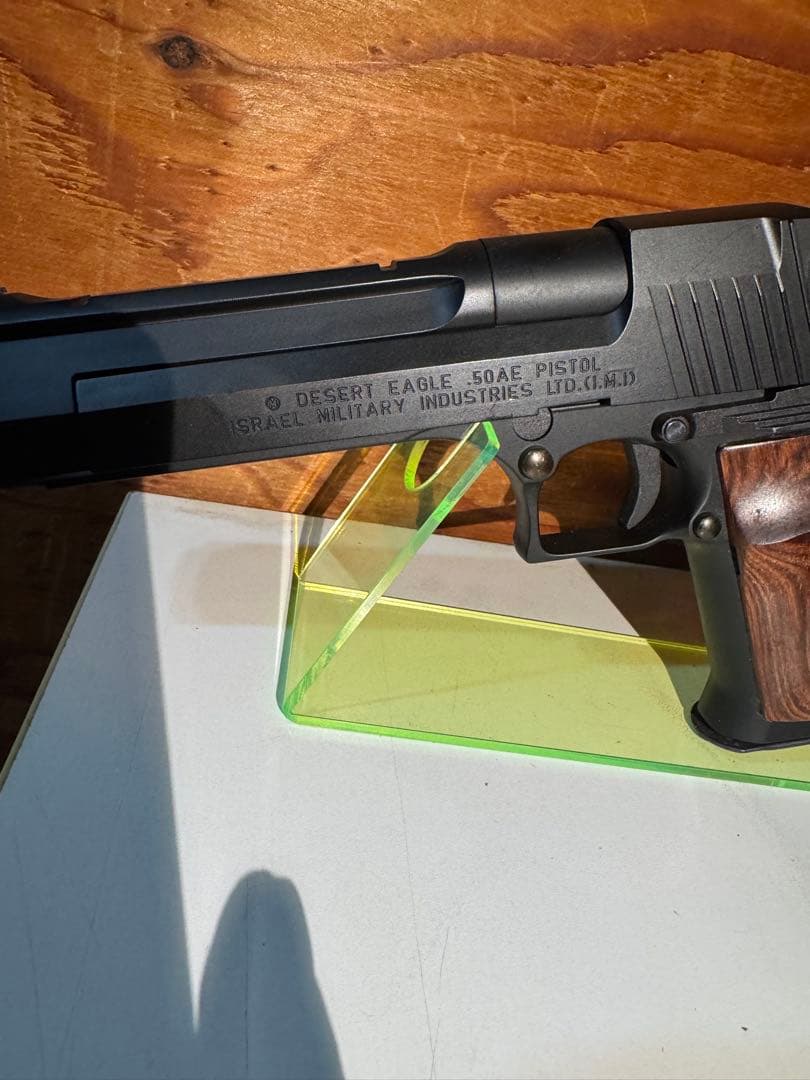 東京マルイ　デザートイーグル .50AE ガスガン　木製グリップ付き