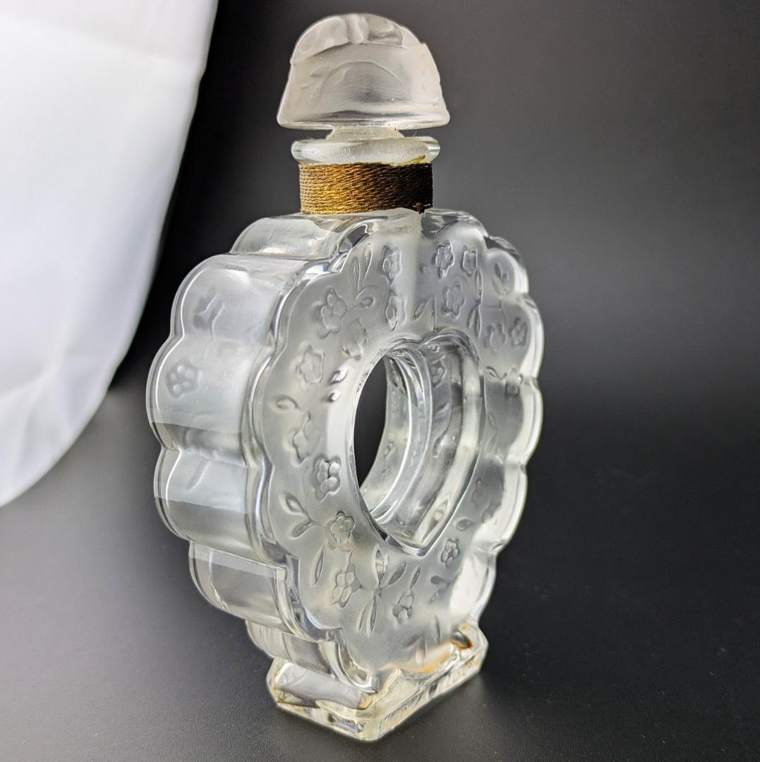 s*y様 ラリック×ニナリッチ 香水瓶 Coeur Joie ハート型 アンティ