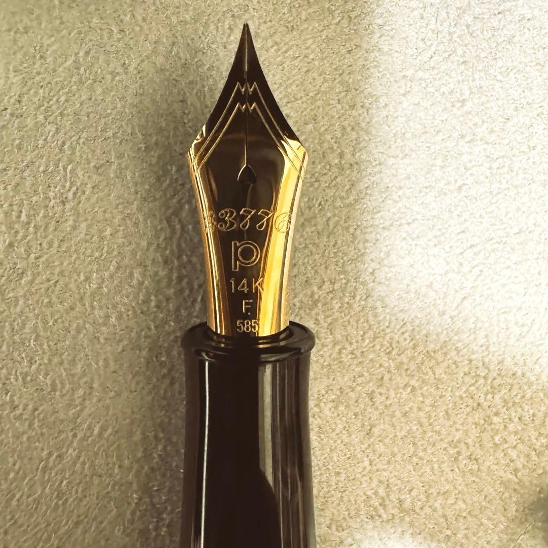 【未使用】アカブライヤー　センチュリー3776 プラチナ万年筆 F（細字）