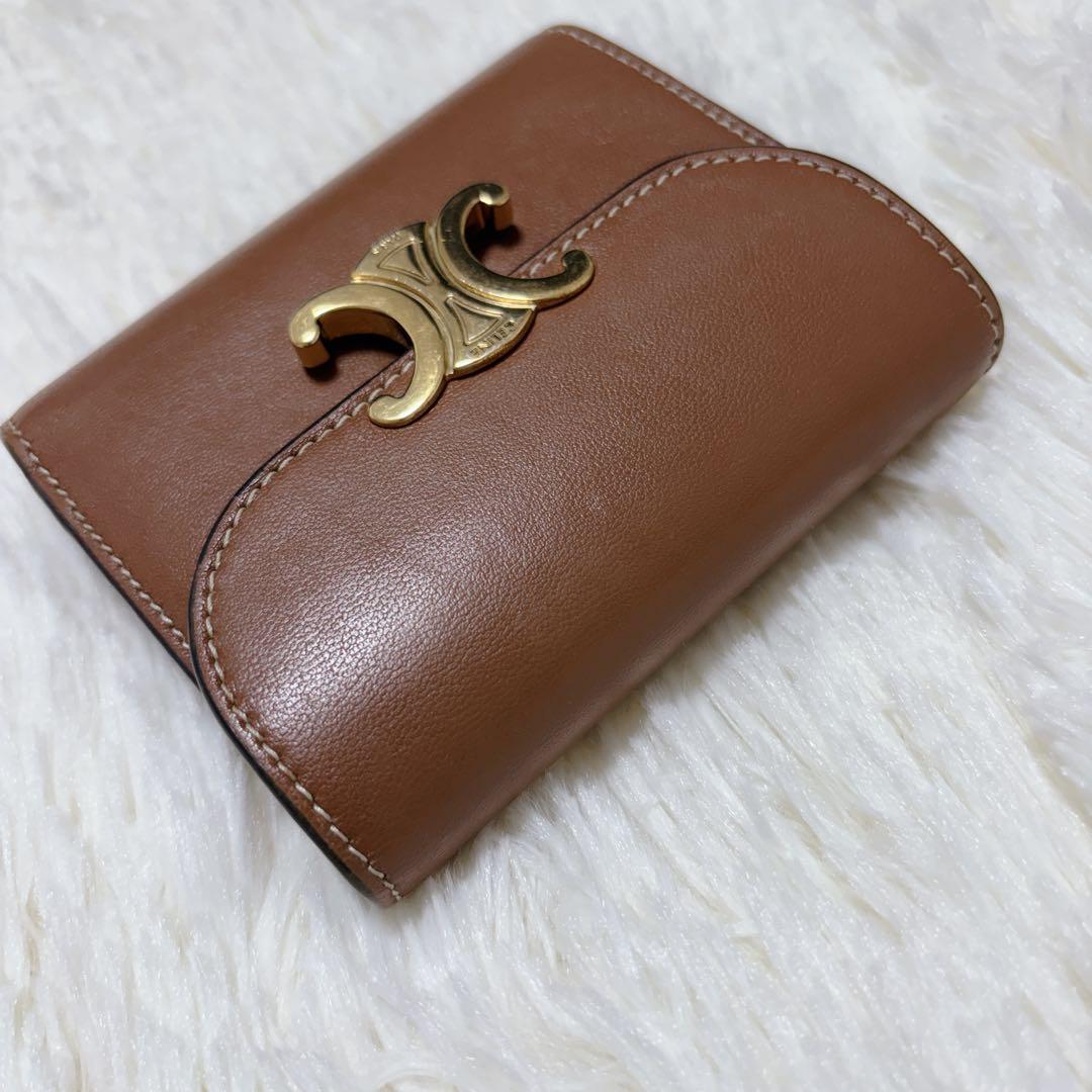 美品✨CELINE トリオンフ スモールフラップウォレット 三つ折り ブラウン