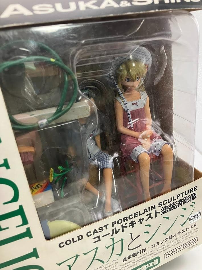 【希少品】限定300個　アスカとシンジ　コールドキャスト塗装済彫像