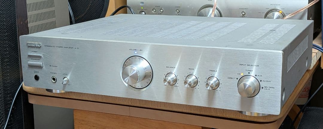 く*ん様 TEAC A-1D プリメインアンプ シルバー