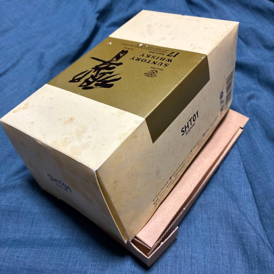 サントリー 響 17年 ゴールドラベル 750ml 箱付き　新品未開封
