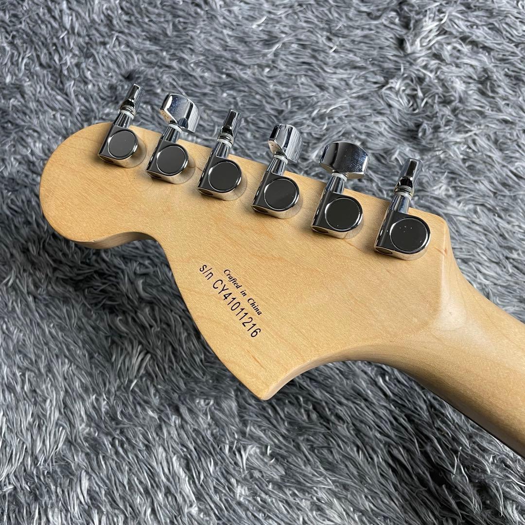 ギター Squier Standard Stratocaster