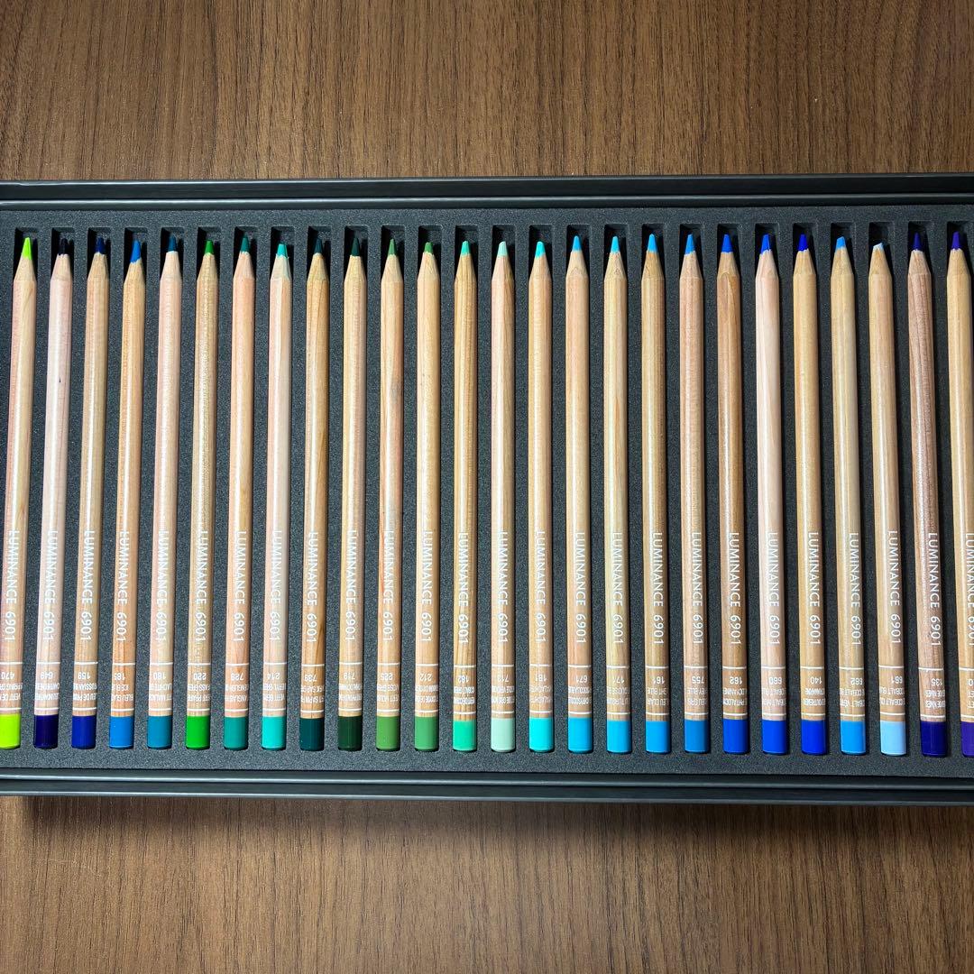 値下げ❗️カランダッシュルミナンス　油性色鉛筆100色セット☆★