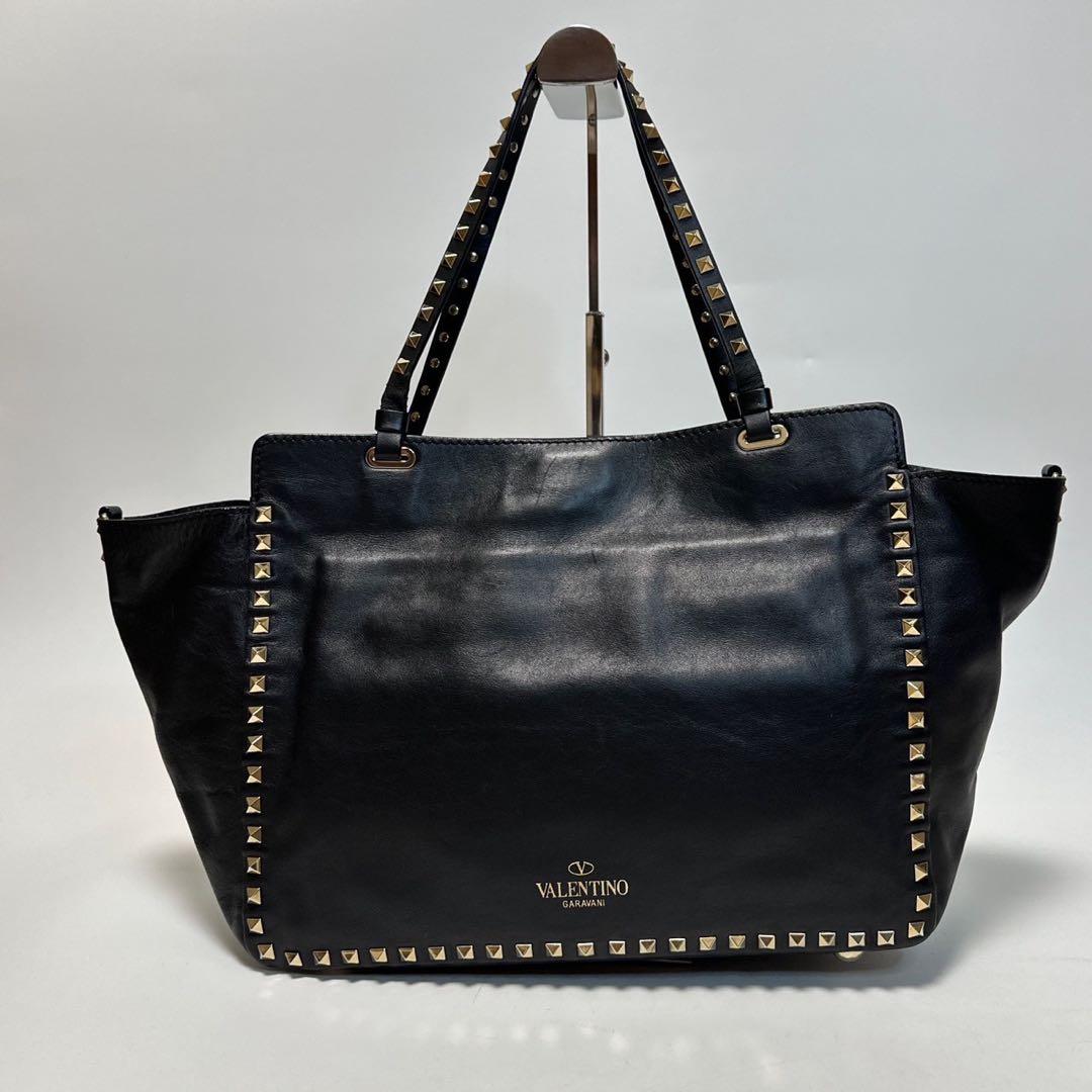 t67【極美品】ヴァレンティノ　ロックスタッズブラックレザー2wayショルダー.
