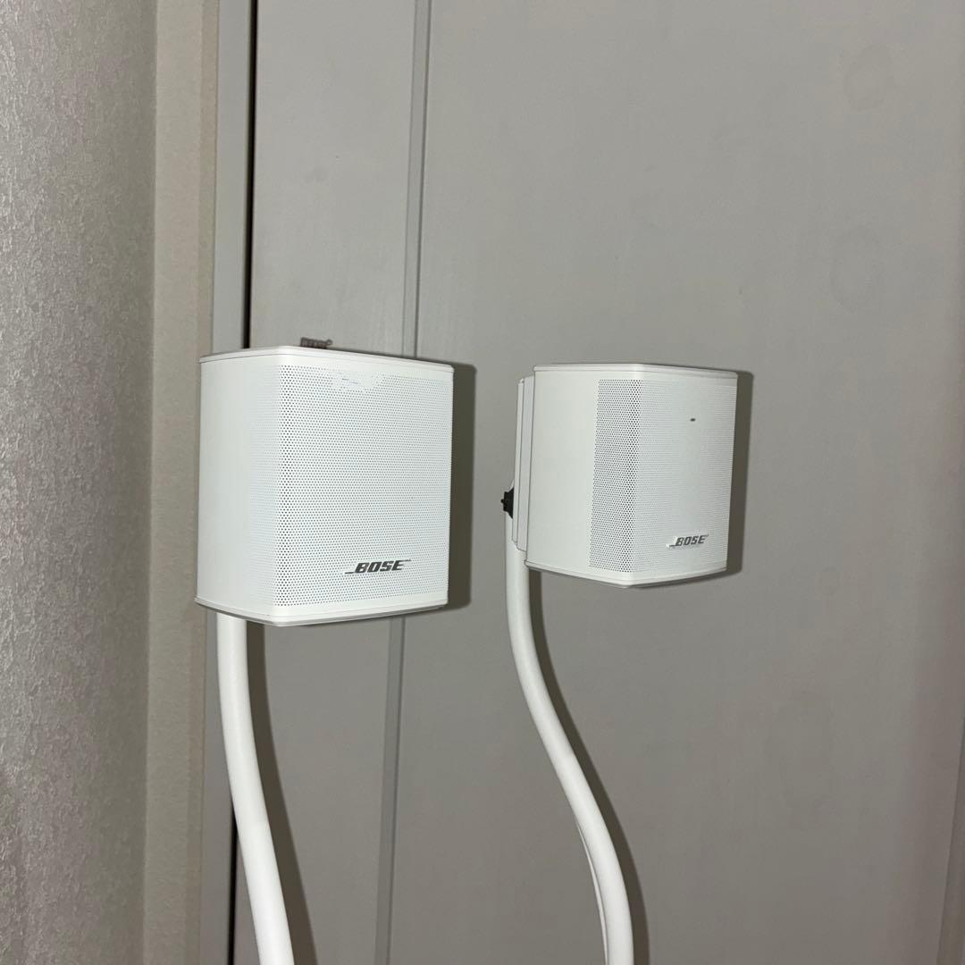 希少ホワイト　スタンド付き　BOSE サラウンドSPEAKERS サウンドバー