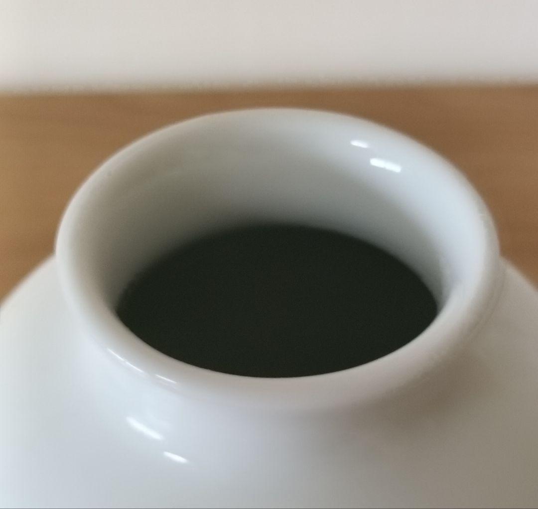 人間国宝　十三代酒井田柿右衛門　錦手　牡丹鳥文花瓶　柿右衛門