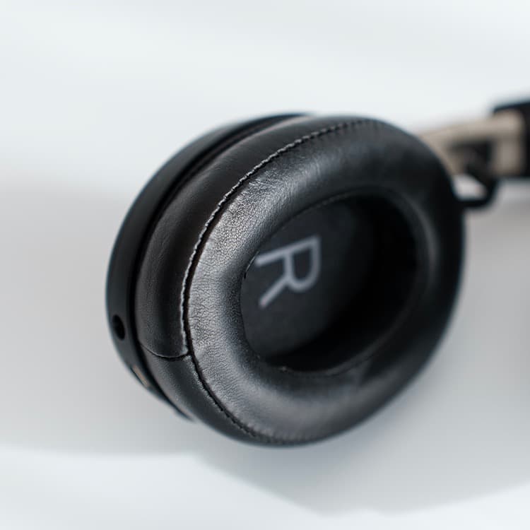 ヘッドホン Sennheiser MOMENTUM3 Wireless