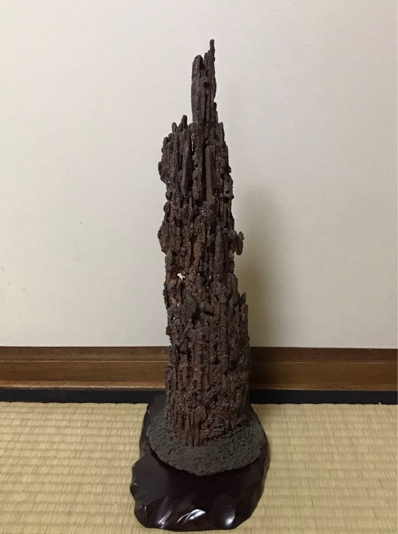 銅滴　含金銀銅製　重量約4.7㎏　住友金属鉱山株式会社謹製　高さ約41.5㎝