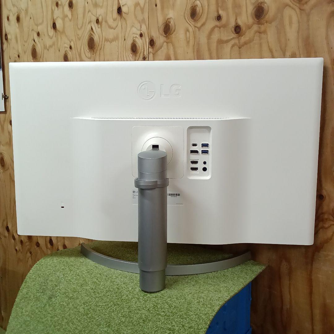 31.5型4K液晶モニターLG 32UL750-W DisplayHDR600㉓
