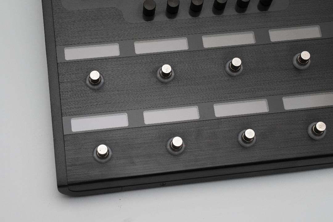 LINE6 HELIX FLOOR アンプシミュレーター