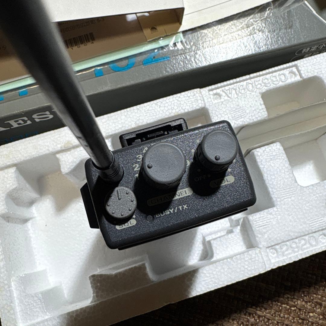 YAESU FTH-102 FM 八重洲　ハンディトランシーバー