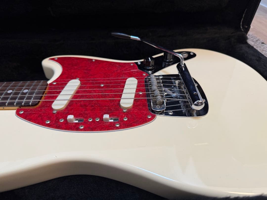 ギター Fender Japan Mustang MG66 VintageWhite