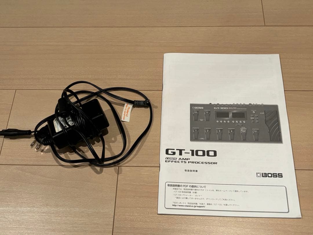 BOSS GT-100 ギターマルチエフェクター