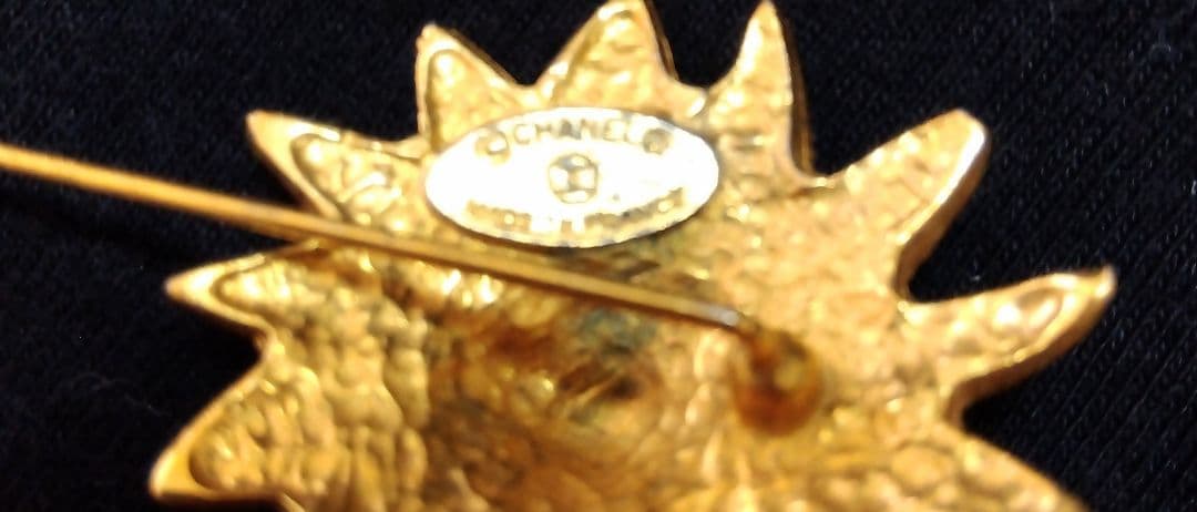 ★CHANEL★ヴィンテージ ライオン 太陽 ゴールドピンブローチ