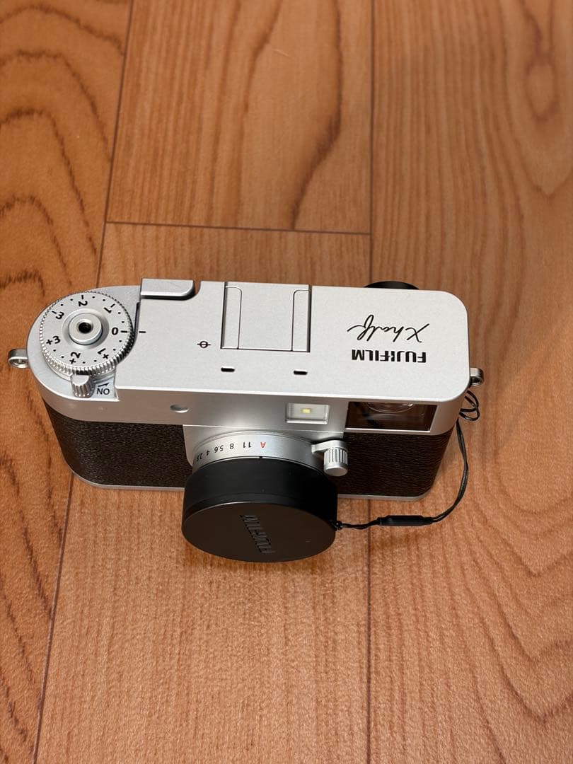 FUJIFILM X half シルバー