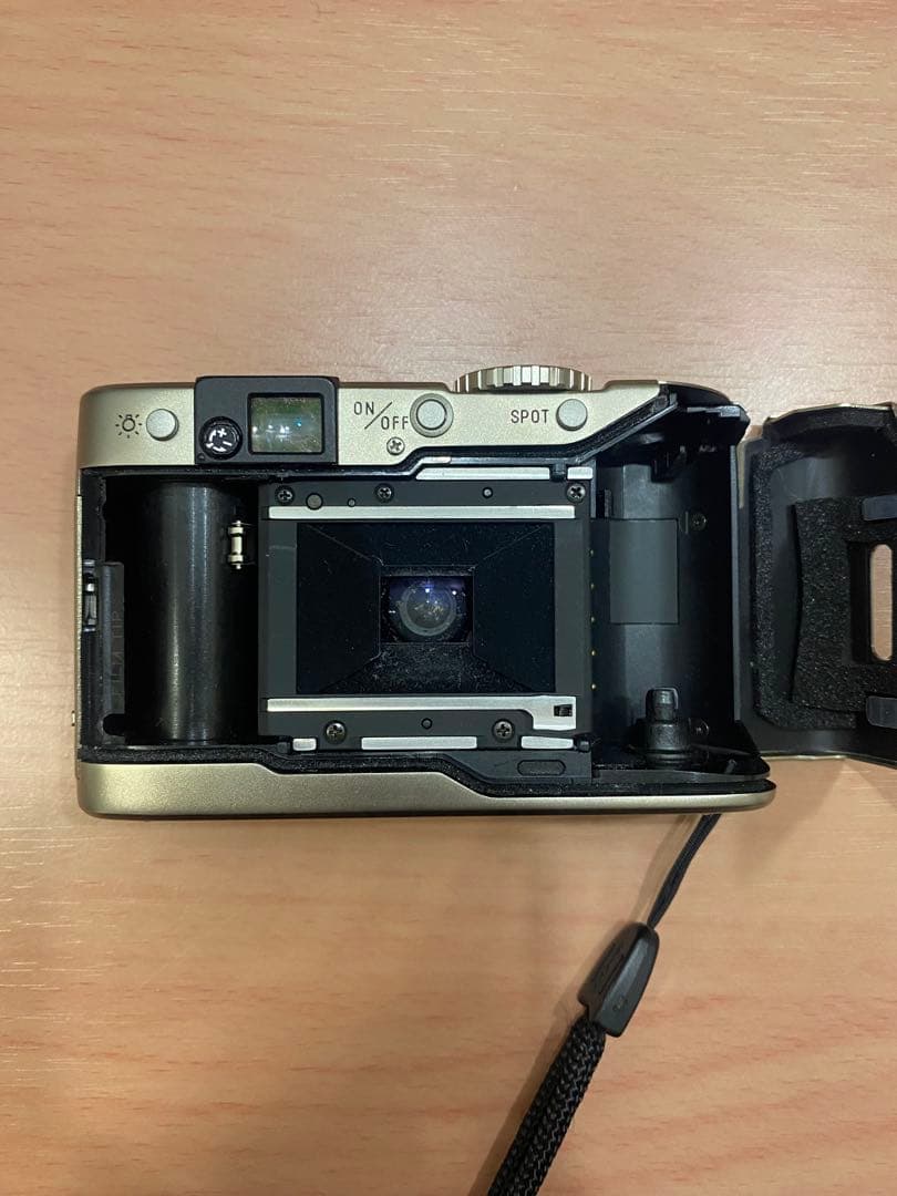 MINOLTA TC-1 コンパクトフィルムカメラ