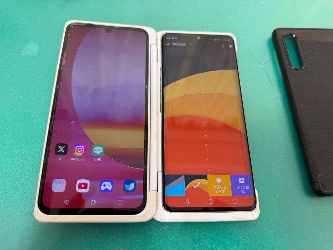 l-52a デュアルスクリーン付き ホワイト