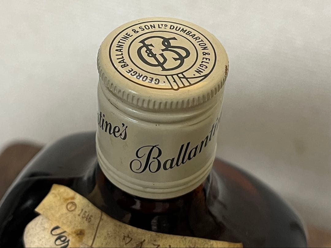 バランタイン フィネスト 赤青紋章 ウイスキースコッチ 760ml 232