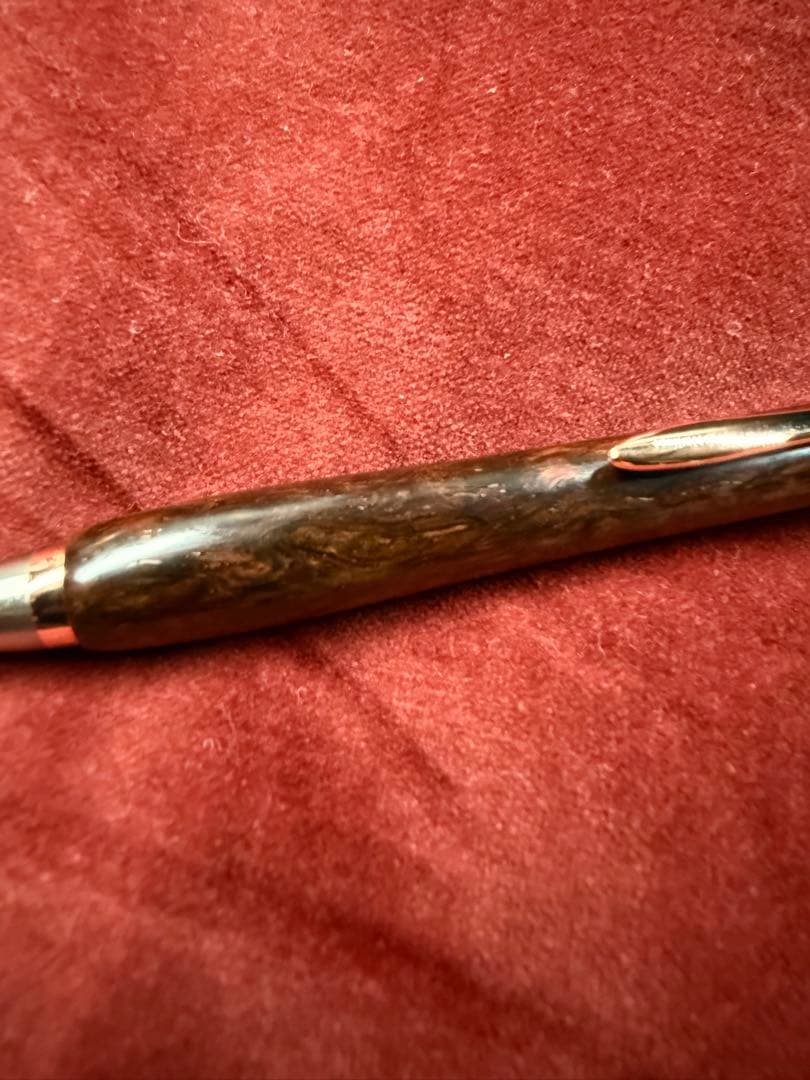 ウッドペンクラフト　ショートボールペン　インドローズウッドオーロラ杢