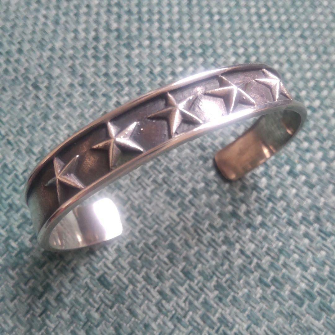 SAAD・スター燻し彫り925バングル・完売希少