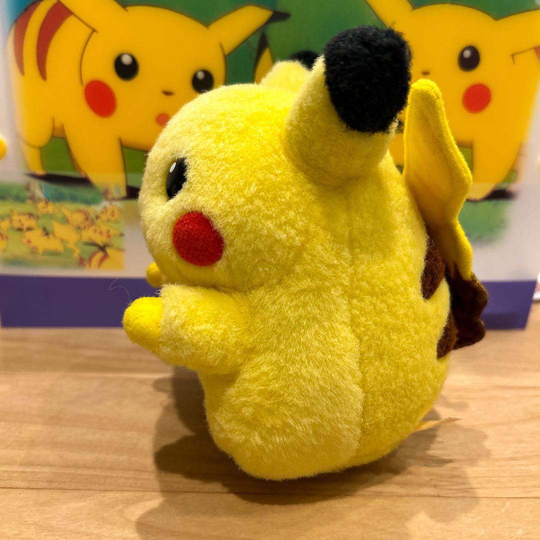 お顔可愛め　TOMY ピカチュウ ポケモン 初期 ぬいぐるみ